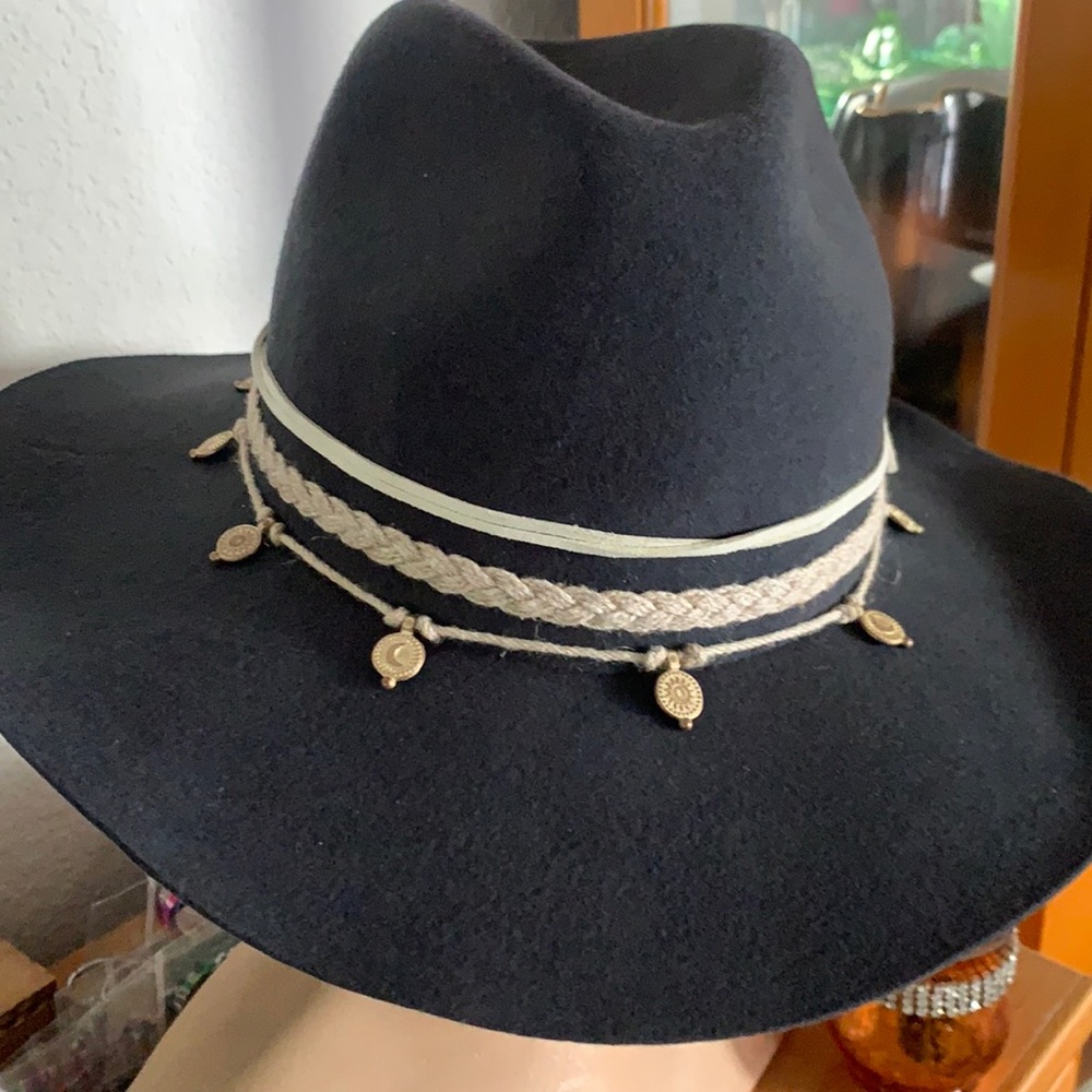 Brooklyn hat co 100% wool coolest hat ever